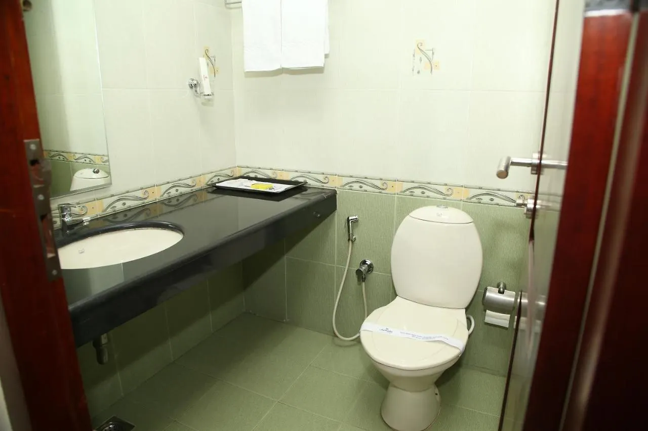 Hotel Kallada Residency Kodungallur
